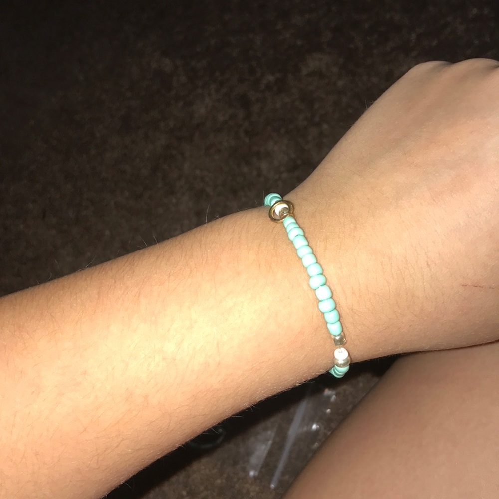 simple teal,white,&silver bead bracelet